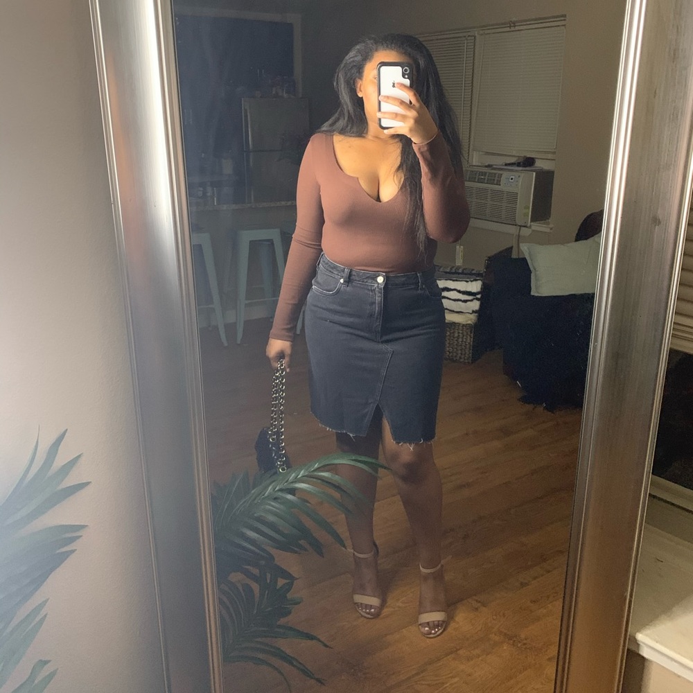 H&M Black Washed Denim Raw Hem Skirt